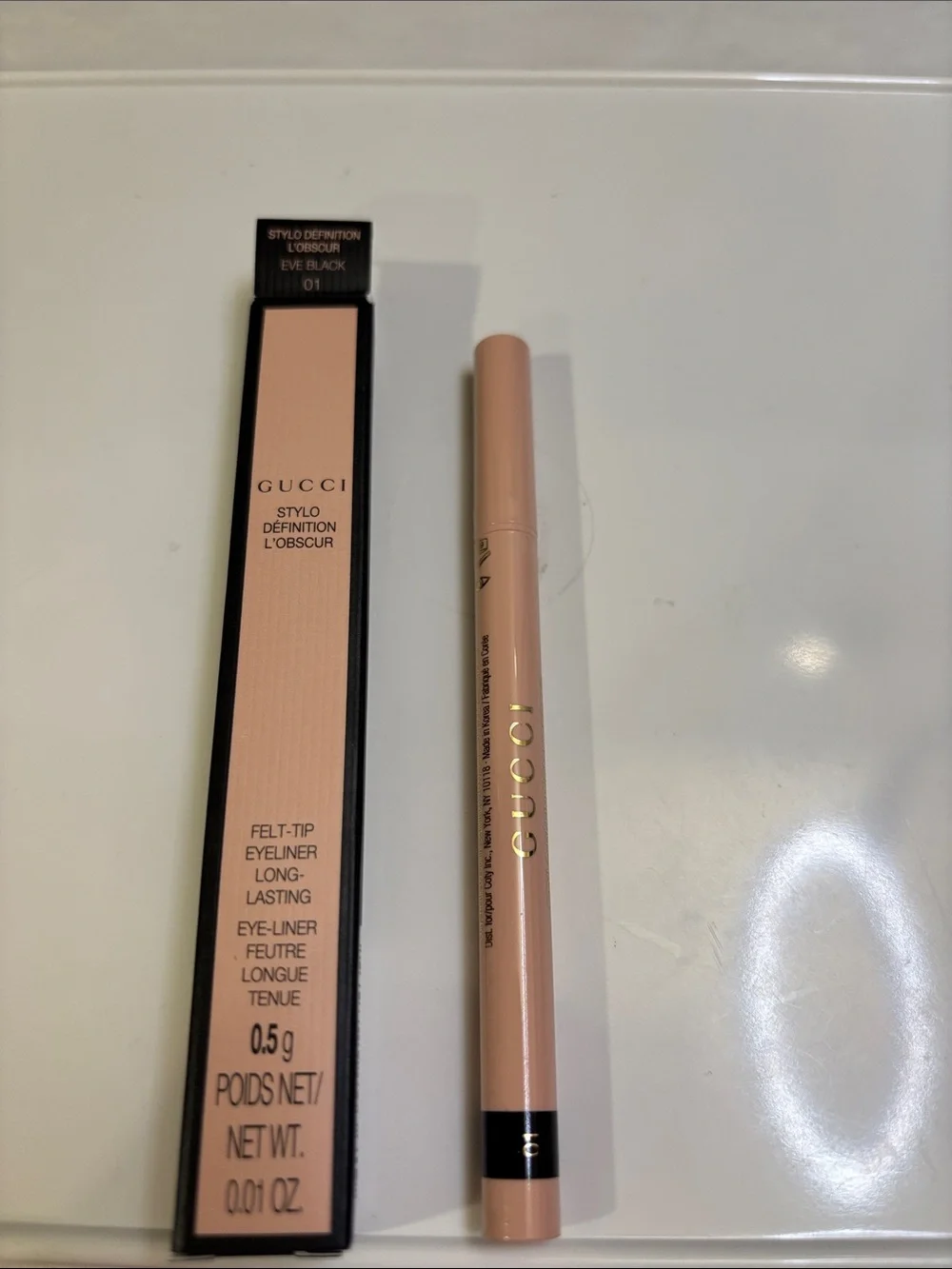 Gucci Felt-Tip Eyeliner-Eve Black